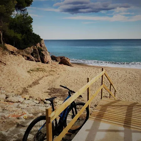 Atico De Diseno Sobre La Cala De Sirenas!! Miami Playa